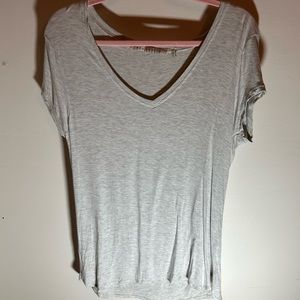 Max Studio Gray Lightweight Women’s Short Sleeve Tee Super Soft Size XL